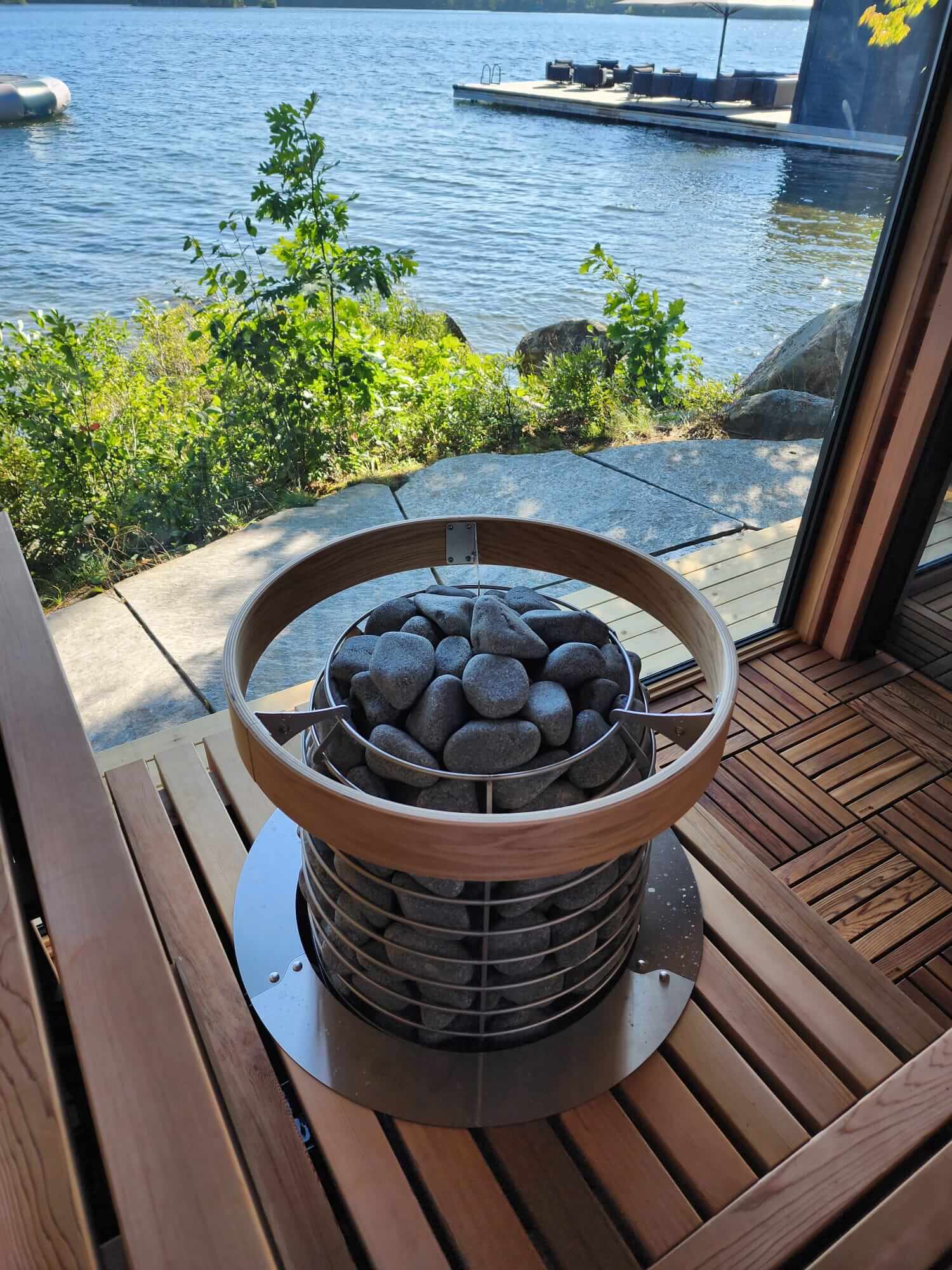 Hive-Mini-Cottage-1